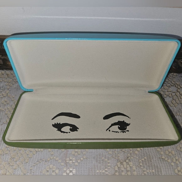 Kate Spade Glasses Case - Picture 3 of 12